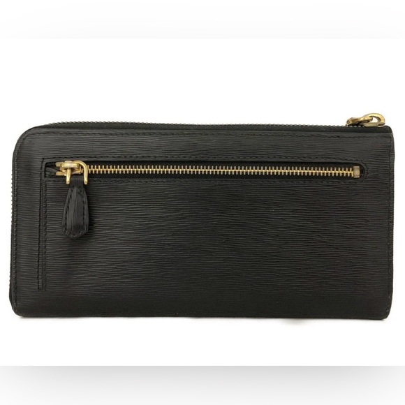 ✨🛍️ Prada Black Saffiano Leather Zip Around Wallet - Picture 4 of 7